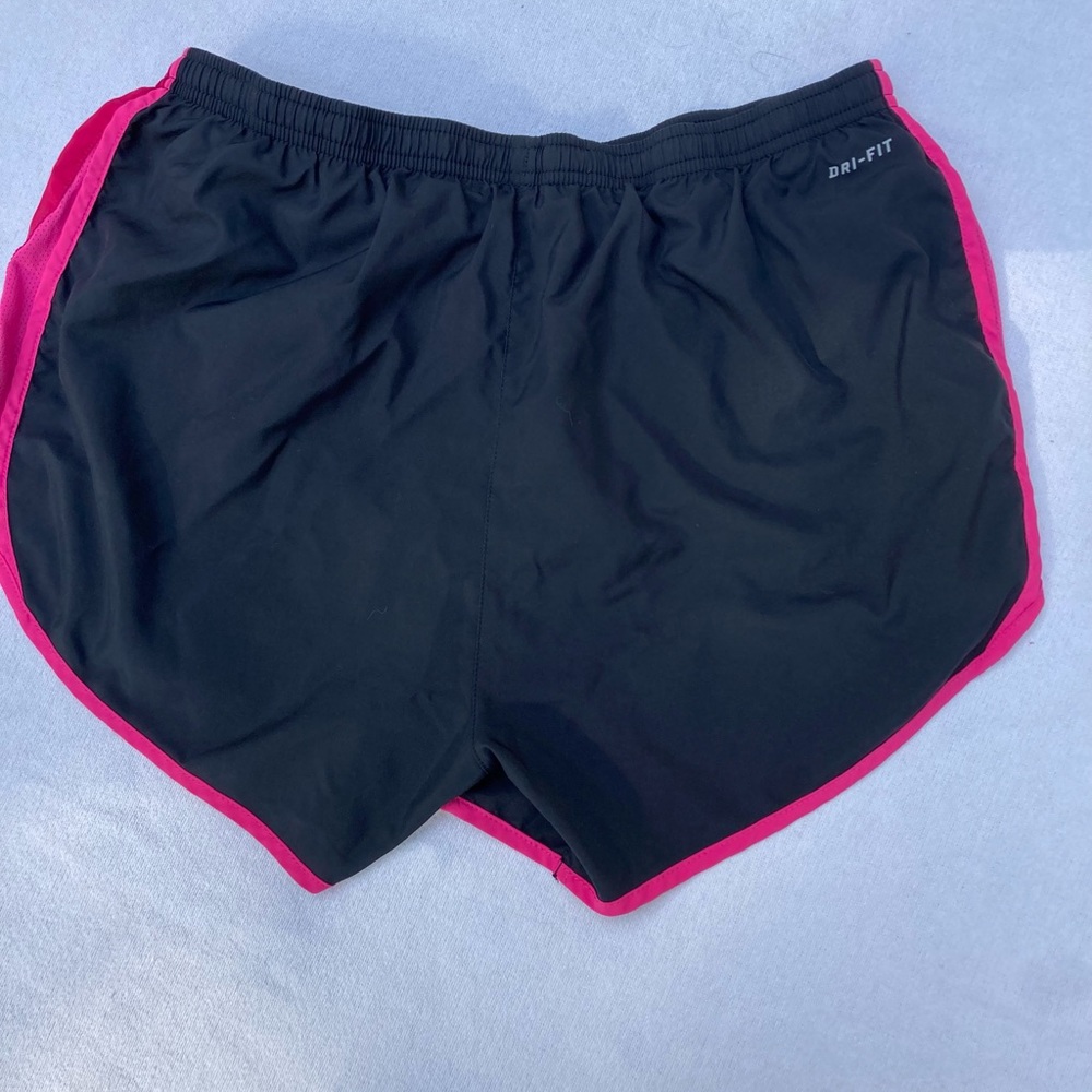 Nike Running  Works Shorts - Picture 3 of 4